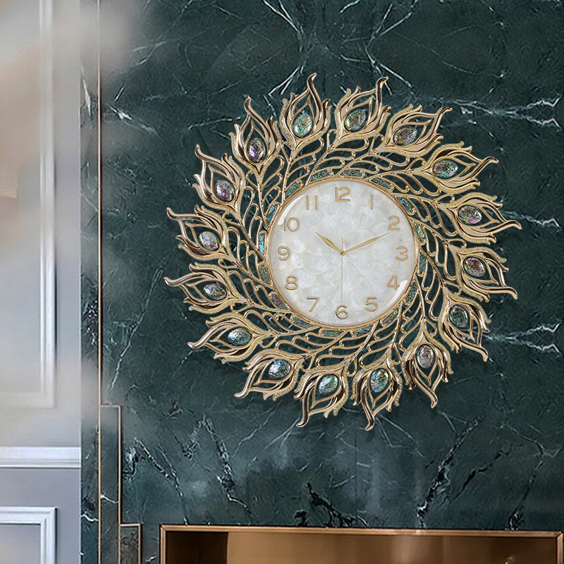 欧式贝壳挂钟24新款客厅创意设计感贝壳挂钟家用轻奢装饰大气静音